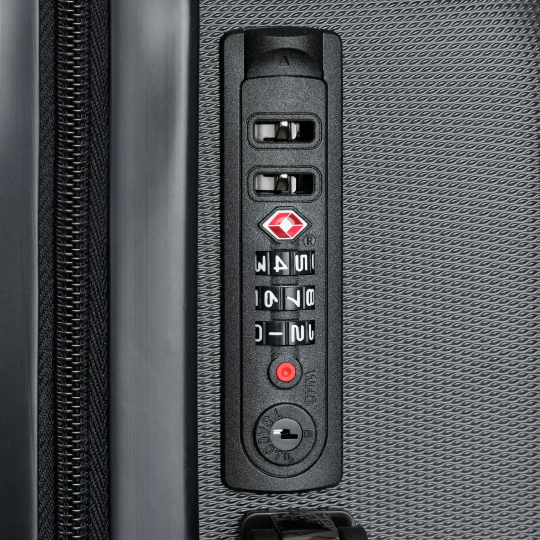 Bomberas Suitcase